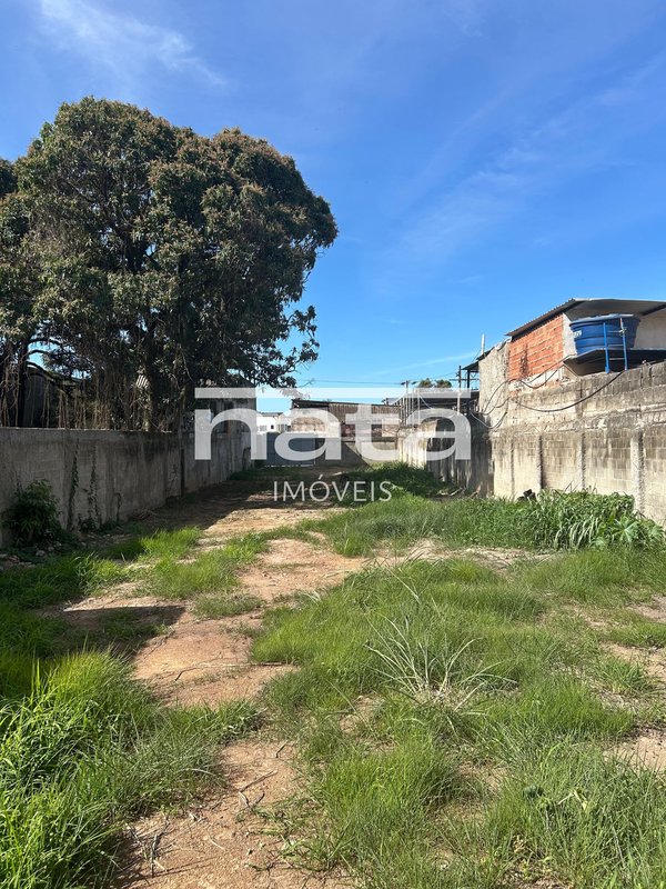Terreno | 708m² | Jardim Gramacho | Com RGI Rua Almirante Midosi Duque de Caxias - 