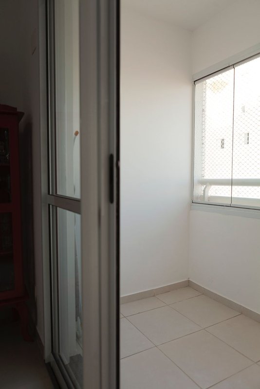 APARTAMENTO À VENDA - 70m²- 2 DORMITÓRIOS -2 VAGAS – LAZER COMPLETO Avenida Marquês de São Vicente São Paulo - 
