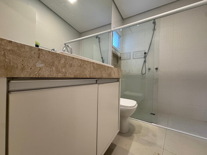 Encante-se com este Sobrado Exclusivo no Swiss Park – Elegância e Conforto em Cada Detalhe Rodovia Anhangüera Campinas - 