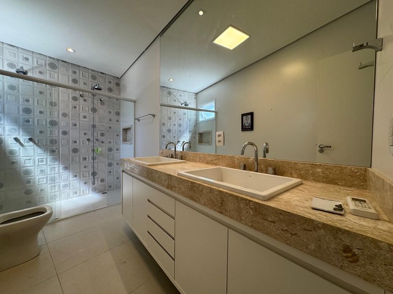 Encante-se com este Sobrado Exclusivo no Swiss Park – Elegância e Conforto em Cada Detalhe Rodovia Anhangüera Campinas - 