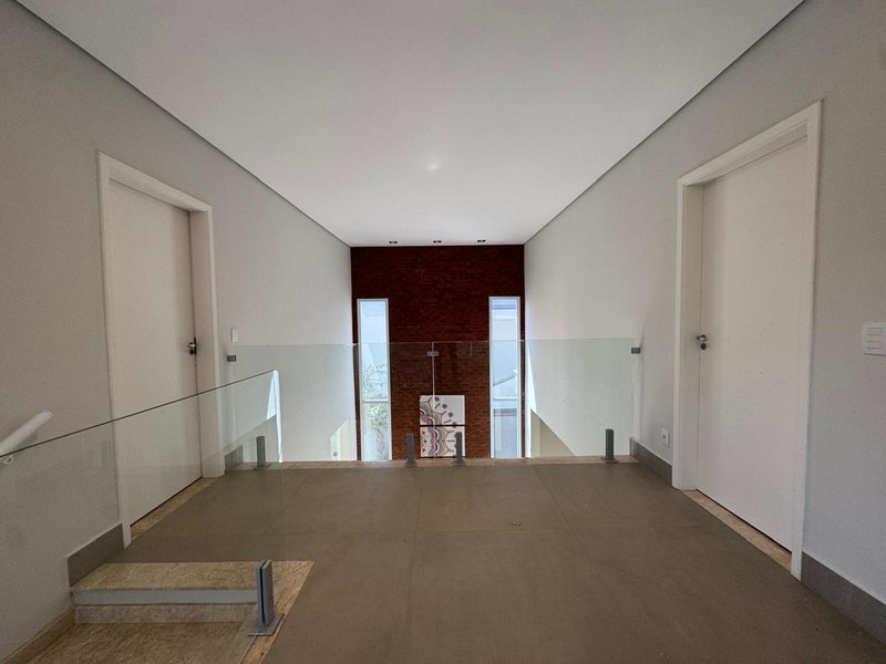 Encante-se com este Sobrado Exclusivo no Swiss Park – Elegância e Conforto em Cada Detalhe Rodovia Anhangüera Campinas - 