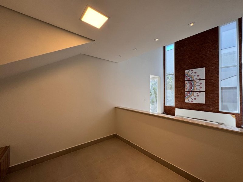 Encante-se com este Sobrado Exclusivo no Swiss Park – Elegância e Conforto em Cada Detalhe Rodovia Anhangüera Campinas - 