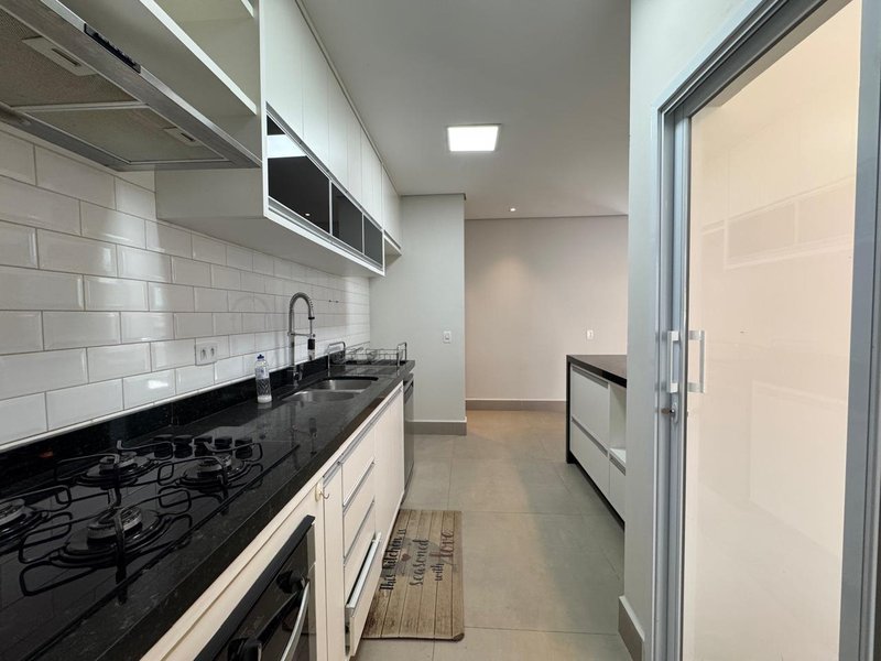 Encante-se com este Sobrado Exclusivo no Swiss Park – Elegância e Conforto em Cada Detalhe Rodovia Anhangüera Campinas - 