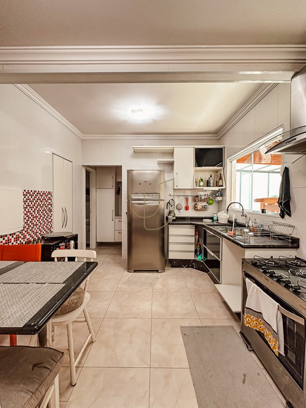 Casa com 3 Dormitórios no Condominio Residencial Pablo Picasso Rua Aimbire São José dos Campos - 