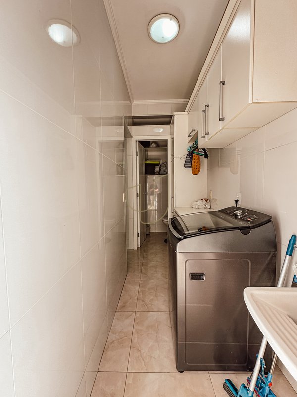 Casa com 3 Dormitórios no Condominio Residencial Pablo Picasso Rua Aimbire São José dos Campos - 