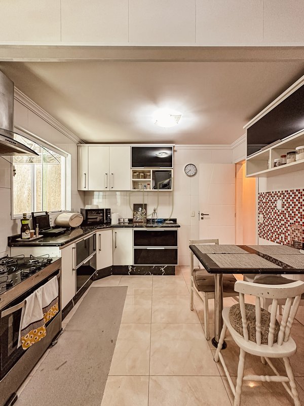 Casa com 3 Dormitórios no Condominio Residencial Pablo Picasso Rua Aimbire São José dos Campos - 