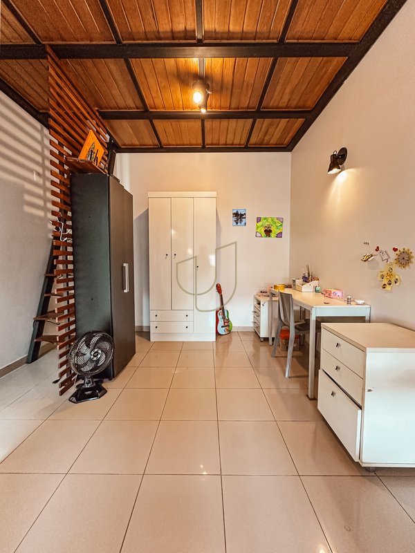 Casa com 3 Dormitórios no Condominio Residencial Pablo Picasso Rua Aimbire São José dos Campos - 