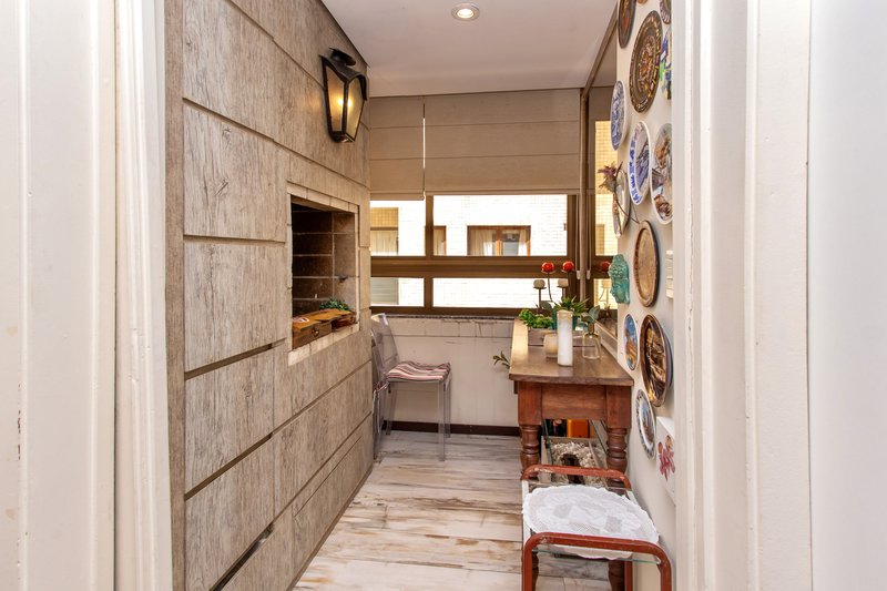R$ 1.200.000 - PRAÇA DA ENCOL - APARTAMENTO - 128M2 - 3 DORM - SUÍTE - 1 VAGA - INFRA Rua Passo da Pátria Porto Alegre - 