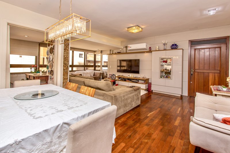 R$ 1.200.000 - PRAÇA DA ENCOL - APARTAMENTO - 128M2 - 3 DORM - SUÍTE - 1 VAGA - INFRA Rua Passo da Pátria Porto Alegre - 