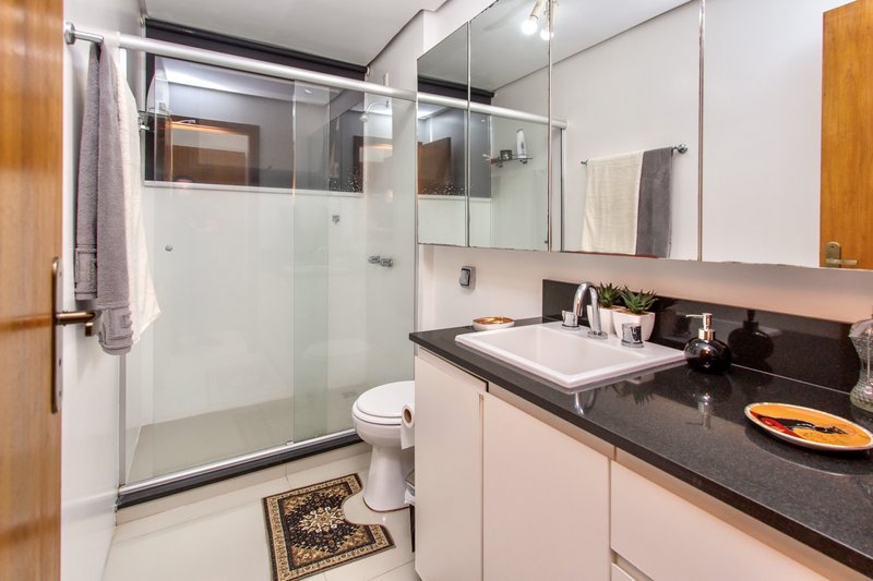 R$ 1.200.000 - PRAÇA DA ENCOL - APARTAMENTO - 128M2 - 3 DORM - SUÍTE - 1 VAGA - INFRA Rua Passo da Pátria Porto Alegre - 