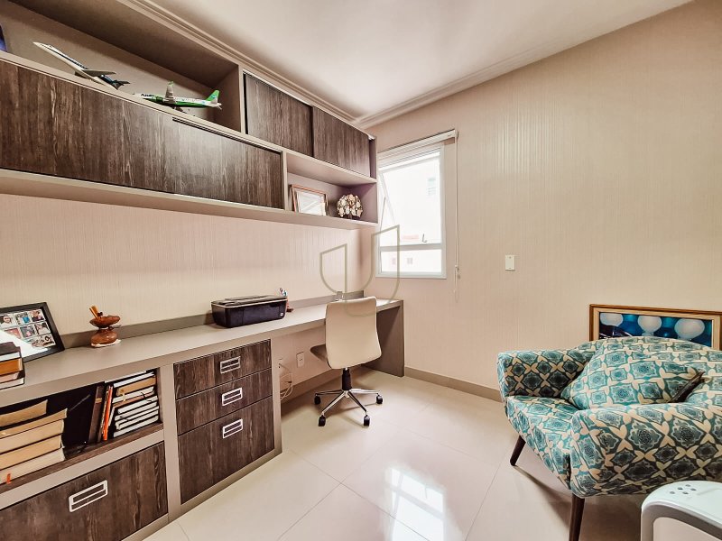 Cobertura Duplex com 2 Suítes no Residencial Paloma Rua do Aruana São José dos Campos - 