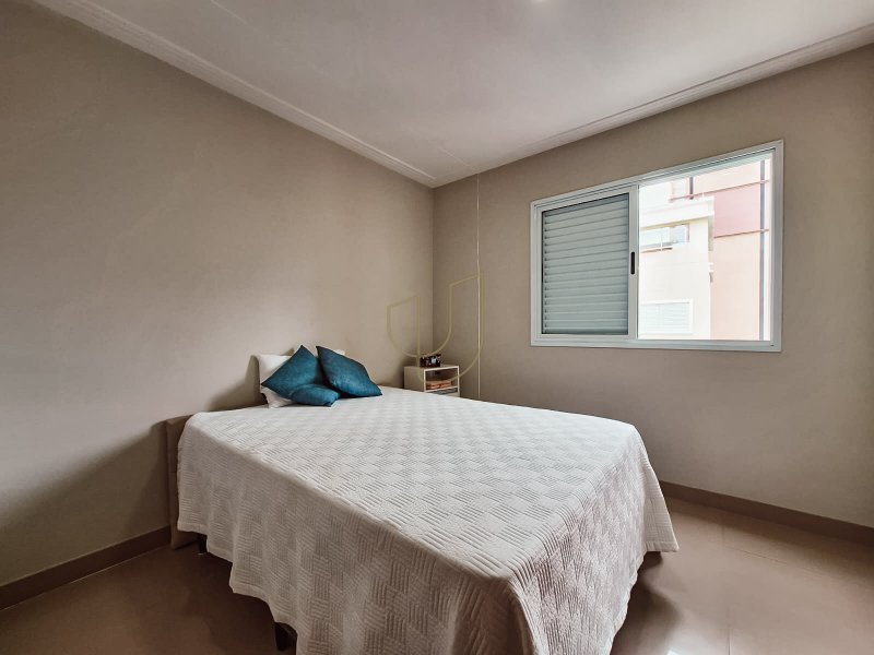 Cobertura Duplex com 2 Suítes no Residencial Paloma Rua do Aruana São José dos Campos - 