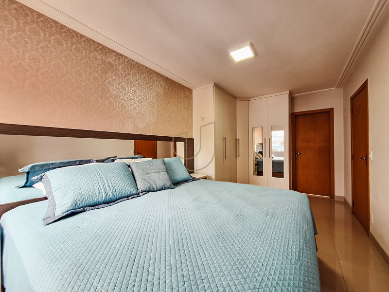 Cobertura Duplex com 2 Suítes no Residencial Paloma Rua do Aruana São José dos Campos - 
