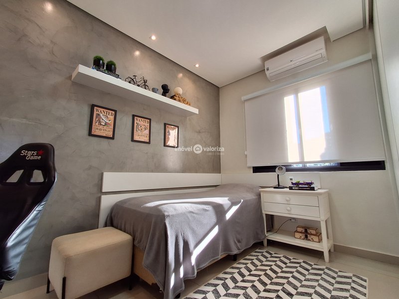 CASA COM 3 DORMITÓRIOS E UMA LINDA AREÁ DE LAZER NO ALTO DA COLINA II  Avaré - 