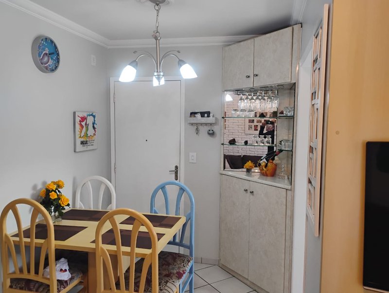 Apartamento 2 Dormitórios - Vila Cintra  Mogi das Cruzes - 