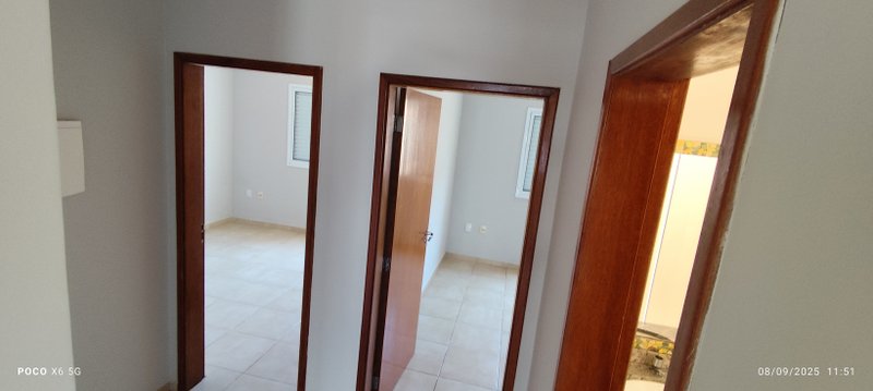 Casa de 2 Dormitorios em Condomínio Fechado próximo ao Centro de Boituva/SP Rua Luiz de Lorenzi Boituva - 