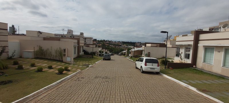 Casa de 2 Dormitorios em Condomínio Fechado próximo ao Centro de Boituva/SP Rua Luiz de Lorenzi Boituva - 