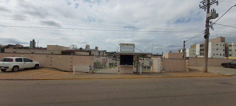 Casa de 2 Dormitorios em Condomínio Fechado próximo ao Centro de Boituva/SP Rua Luiz de Lorenzi Boituva - 