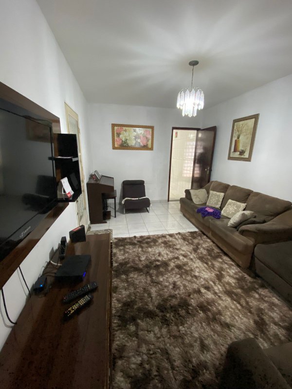 Casa 3dormitórios - Vila Brasileira  Mogi das Cruzes - 