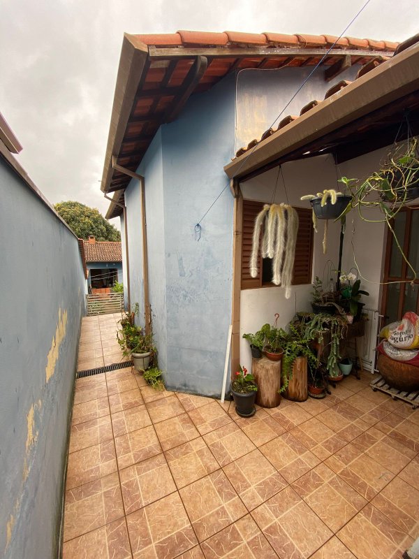 Casa 3dormitórios - Vila Brasileira  Mogi das Cruzes - 
