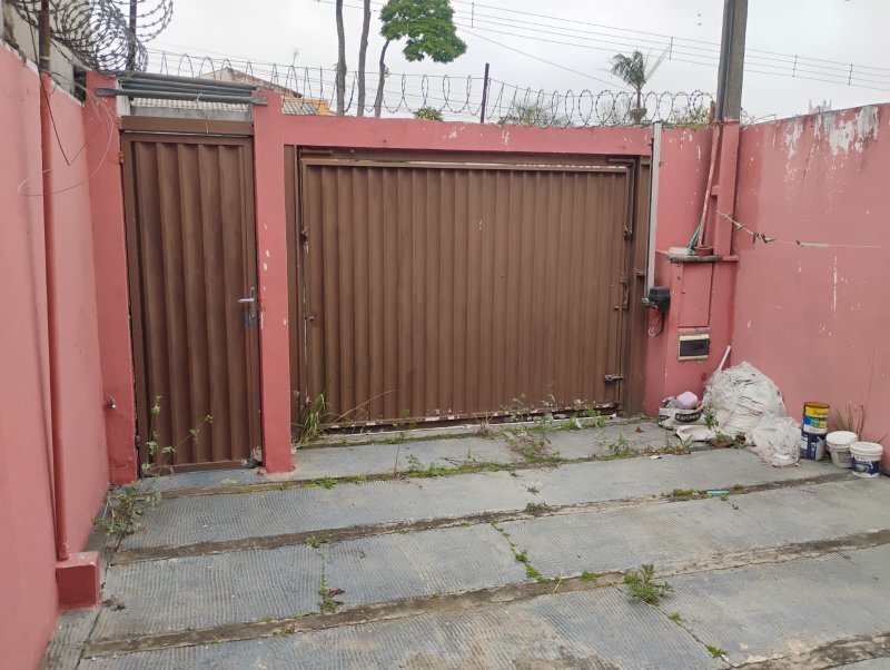 Casa 4 dormitórios - Vila Lavínia  Mogi das Cruzes - 