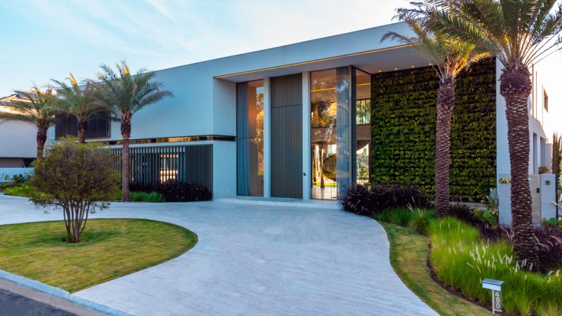 MANSÃO A VENDA EXCLUSIVA ÚNICA - 3.323M² ÁREA CONSTRUÍDA - MOBILIADA E DECORADA ASSINADA! Alameda Seul Santana de Parnaíba - 