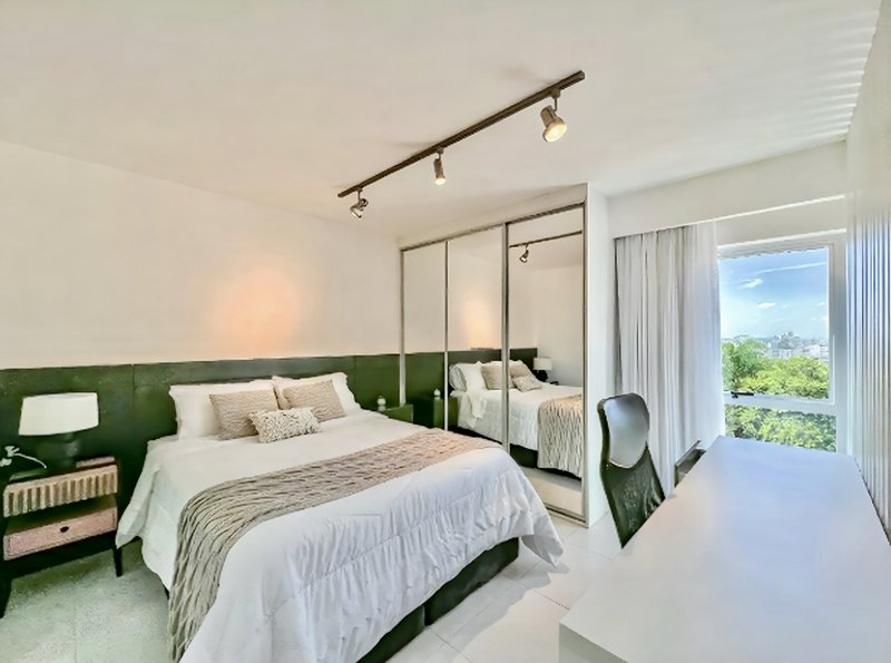 R$ 498.000 - BLANC LIFESTYLE - MOBILIADO - 48M2 - SUÍTE - VISTA - 1 VAGA - ROOFTOP Avenida Coronel Lucas de Oliveira Porto Alegre - 