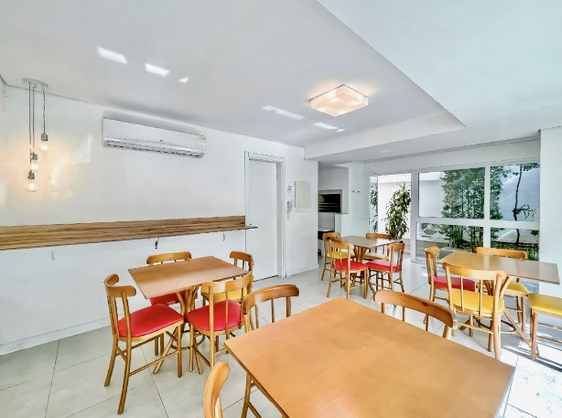 R$ 498.000 - BLANC LIFESTYLE - MOBILIADO - 48M2 - SUÍTE - VISTA - 1 VAGA - ROOFTOP Avenida Coronel Lucas de Oliveira Porto Alegre - 