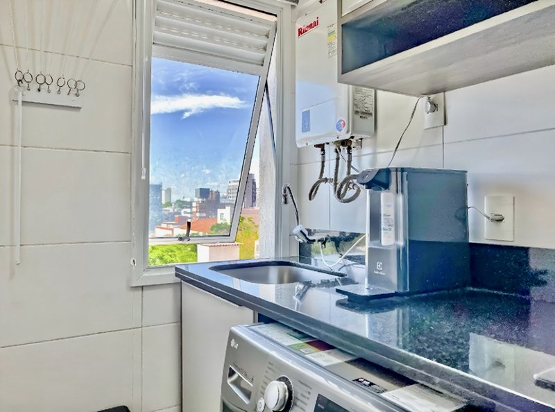 R$ 498.000 - BLANC LIFESTYLE - MOBILIADO - 48M2 - SUÍTE - VISTA - 1 VAGA - ROOFTOP Avenida Coronel Lucas de Oliveira Porto Alegre - 