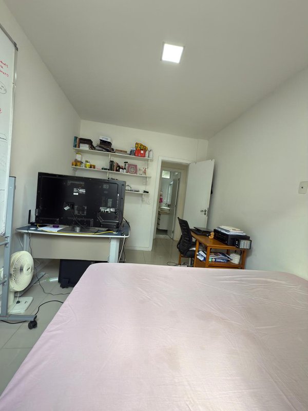 APARTAMENTO 3 QUARTOS SUÍTE CLOSET DEPENDÊNCIA GARAGEM À VENDA NA BARRA! Rua Presidente Kennedy Salvador - 