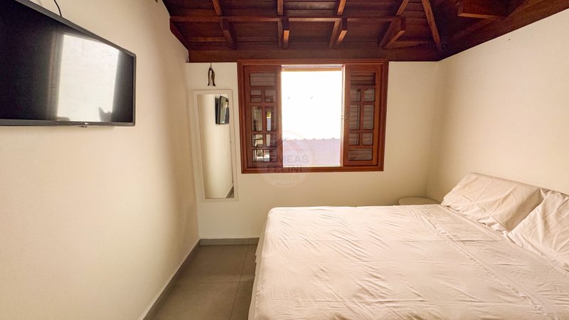 Casa com Flats em Barra do Una – VENDA OU LOCAÇÃO ANUAL  São Sebastião - 