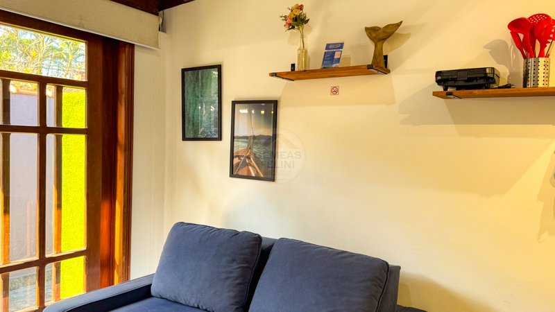 Casa com Flats em Barra do Una – VENDA OU LOCAÇÃO ANUAL  São Sebastião - 