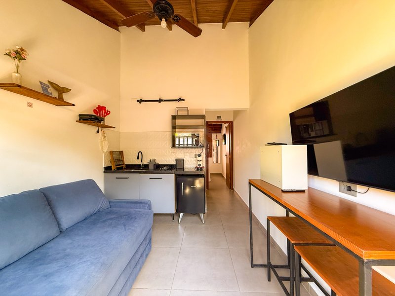 Casa com Flats em Barra do Una – VENDA OU LOCAÇÃO ANUAL  São Sebastião - 