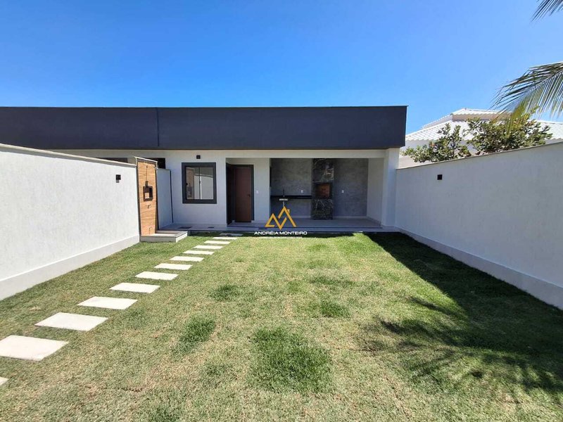 Casa com 3 Quartos, 1 suíte, à venda, 110m² por R$830.000 - JD Atlantico Oeste- Itaipuaçu  Maricá - 