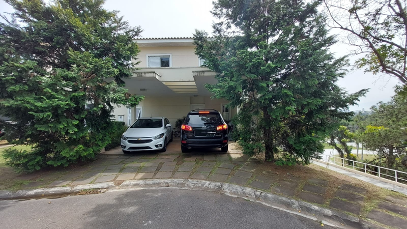 Sobrado Isolado com 178 m² no Prestigiado Condomínio Aromaz – São Bernardo do Campo Rua Miro Vetorazzo São Bernardo do Campo - 