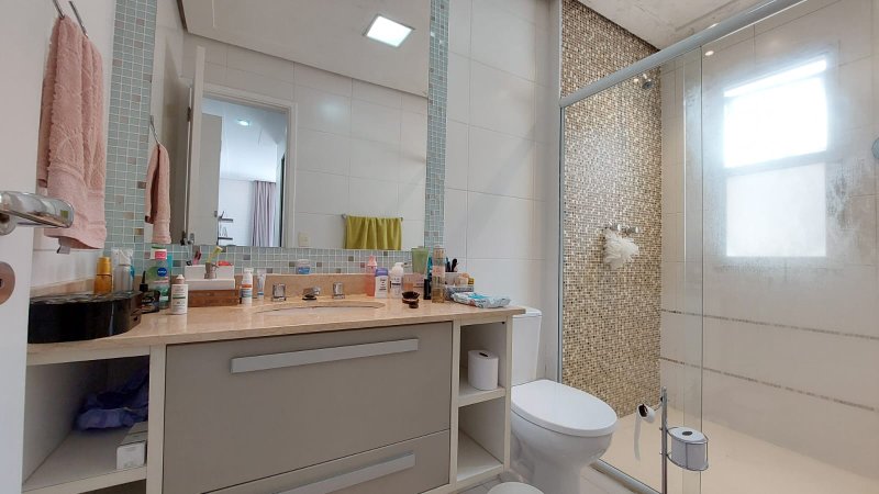 Sobrado Isolado com 178 m² no Prestigiado Condomínio Aromaz – São Bernardo do Campo Rua Miro Vetorazzo São Bernardo do Campo - 