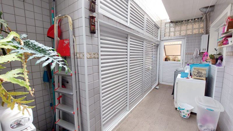 Sobrado Isolado com 178 m² no Prestigiado Condomínio Aromaz – São Bernardo do Campo Rua Miro Vetorazzo São Bernardo do Campo - 