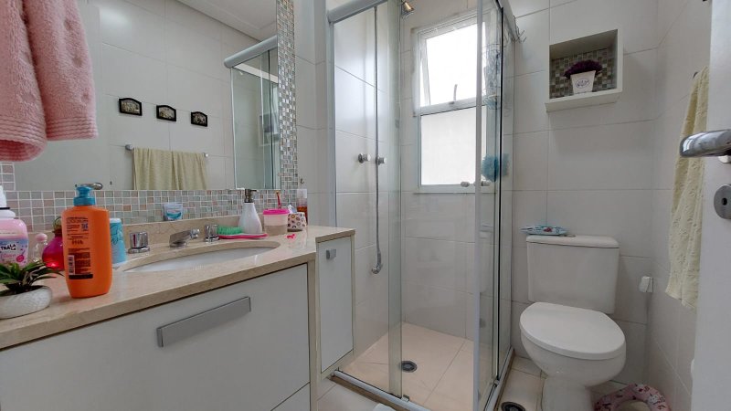Sobrado Isolado com 178 m² no Prestigiado Condomínio Aromaz – São Bernardo do Campo Rua Miro Vetorazzo São Bernardo do Campo - 
