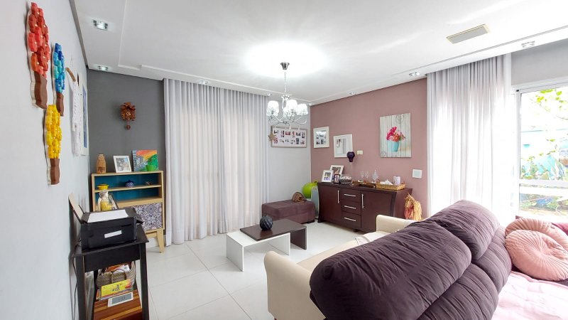 Sobrado Isolado com 178 m² no Prestigiado Condomínio Aromaz – São Bernardo do Campo Rua Miro Vetorazzo São Bernardo do Campo - 