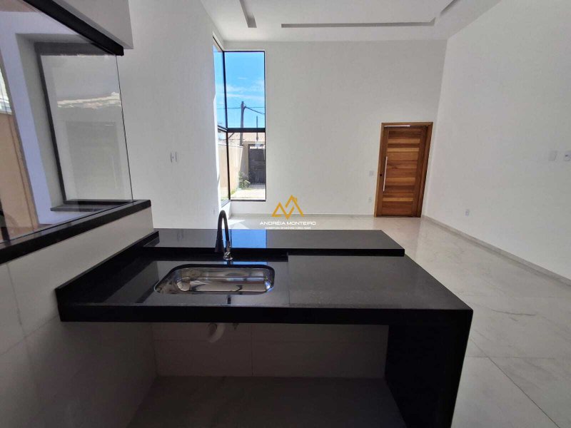 Casa com 3 Quartos, 1 suíte à venda, 90m² por R$495.000 - JD Atlantico Leste- Itaipuaçu  Maricá - 