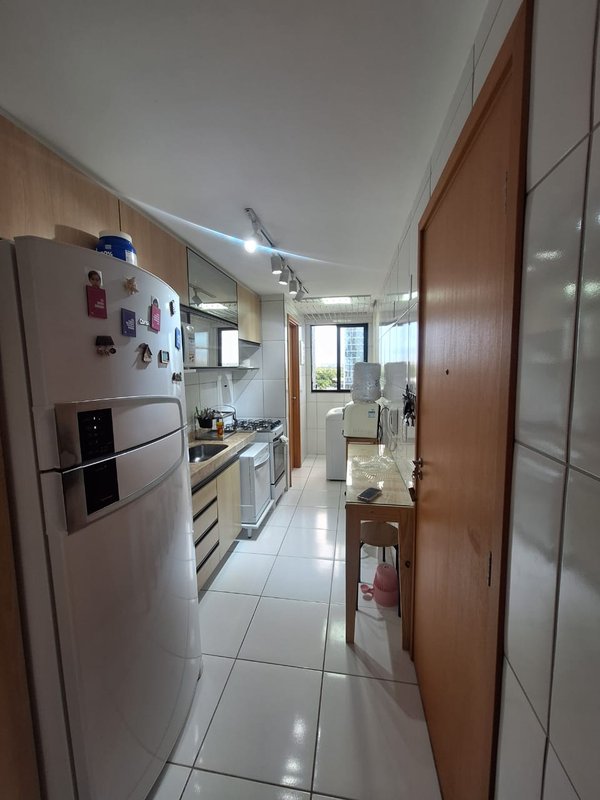 Apartamento à venda com 3 quartos sendo uma suíte, 84m² área útil por R$ 780.000,00 Rua Nogueira de Souza Recife - 
