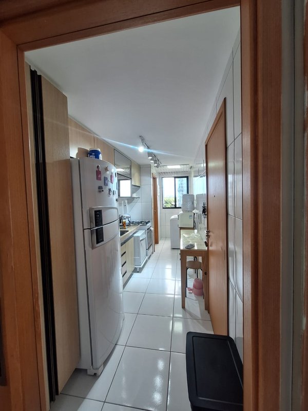 Apartamento à venda com 3 quartos sendo uma suíte, 84m² área útil por R$ 780.000,00 Rua Nogueira de Souza Recife - 