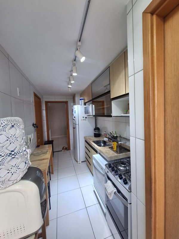 Apartamento à venda com 3 quartos sendo uma suíte, 84m² área útil por R$ 780.000,00 Rua Nogueira de Souza Recife - 