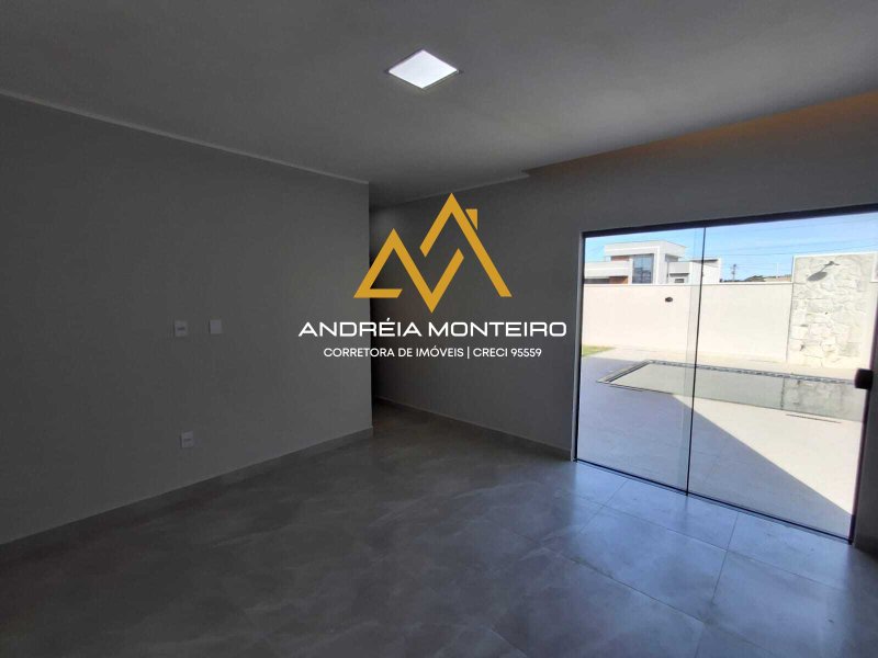 Casa com 3 dormitórios à venda, 144 m² por R$1.150.000,00 - Cajueiros (Itaipuaçu) - Maricá  Maricá - 