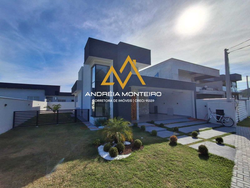 Casa com 3 dormitórios à venda, 144 m² por R$1.150.000,00 - Cajueiros (Itaipuaçu) - Maricá  Maricá - 