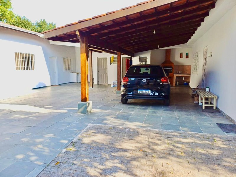 🏡 Oportunidade em um dos bairros mais tradicionais de Caraguatatuba!  Caraguatatuba - 