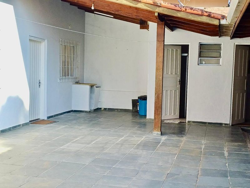 🏡 Oportunidade em um dos bairros mais tradicionais de Caraguatatuba!  Caraguatatuba - 