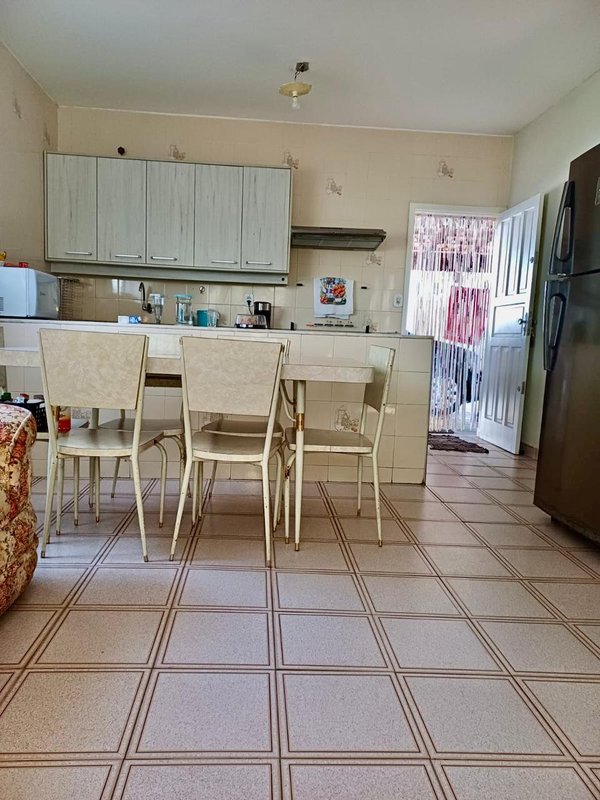 🏡 Oportunidade em um dos bairros mais tradicionais de Caraguatatuba!  Caraguatatuba - 