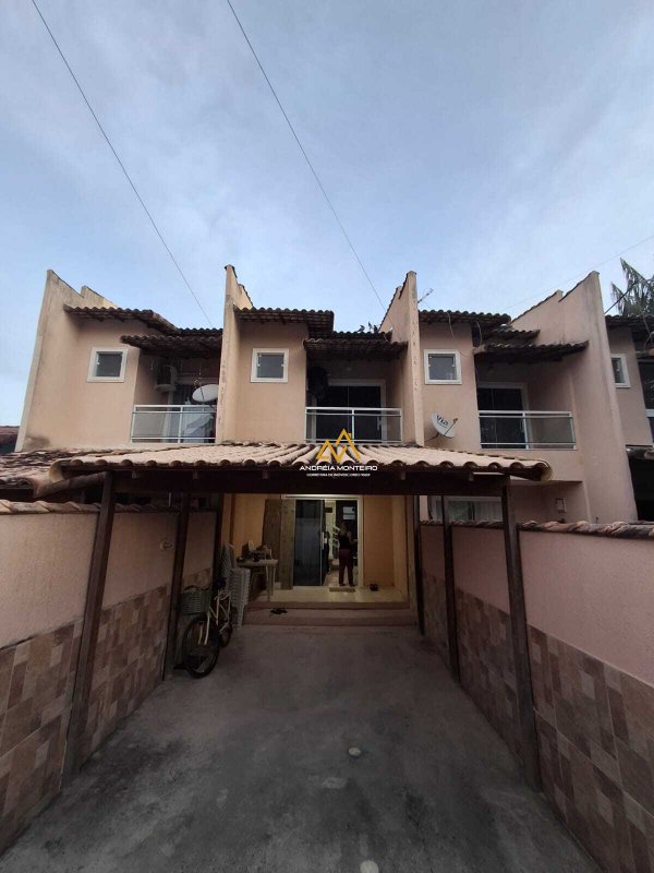 Casa com 2 quartos com 2 suíte à venda, 81m² por R$300.000,00 - Manu Manuela - Maricá/RJ  Maricá - 