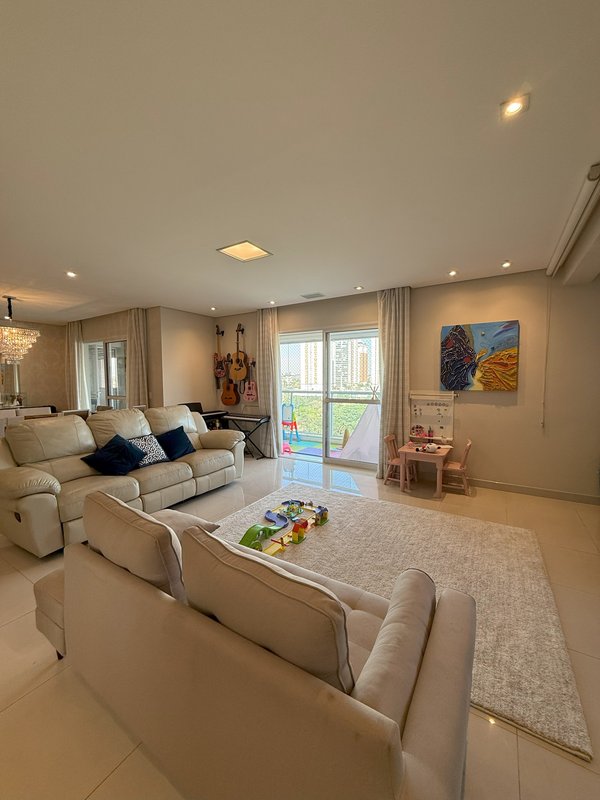 APTO 170M² 3 SUITES 3 VAGAS FORTE DO GOLF VILA SÃO FRANCISCO Rua Doutor Paulo Ferraz da Costa Aguiar Osasco - 